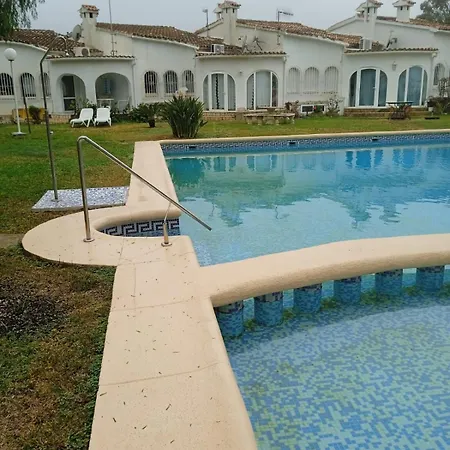 بيت للعطل Apartamento En Con Jardin Y Piscina دينايا